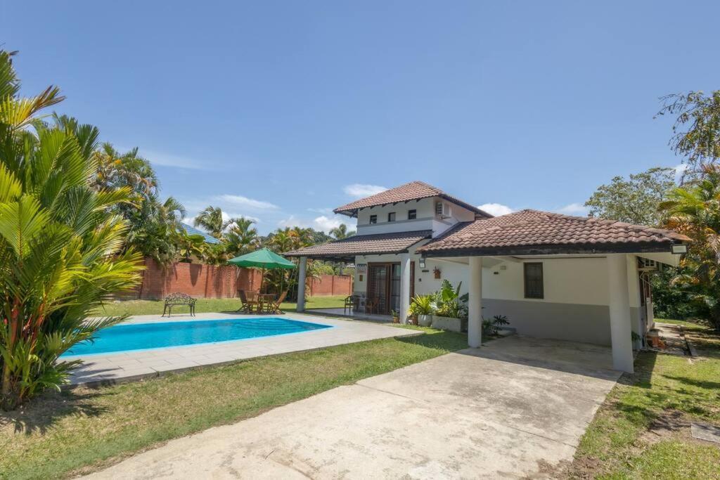 Loft Villa 1190 - Islamic Homestay Malacca Екстериор снимка